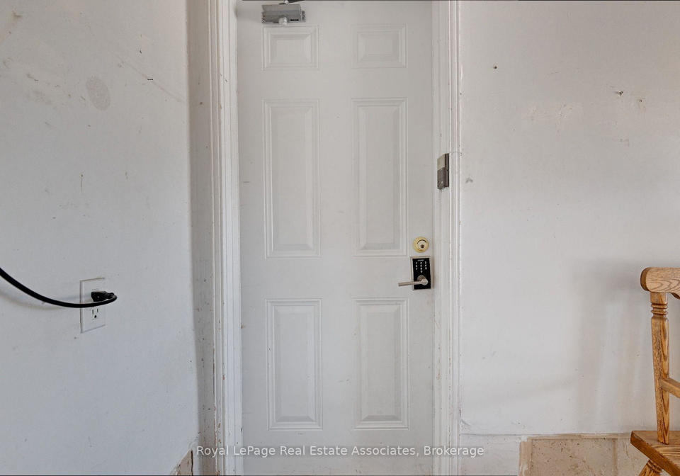 41-greenview-circle-vaughan-ontario-n13858898