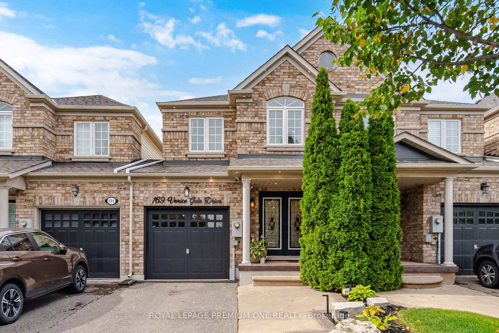 169-venice-gate-drive-vaughan-ontario-n13859034