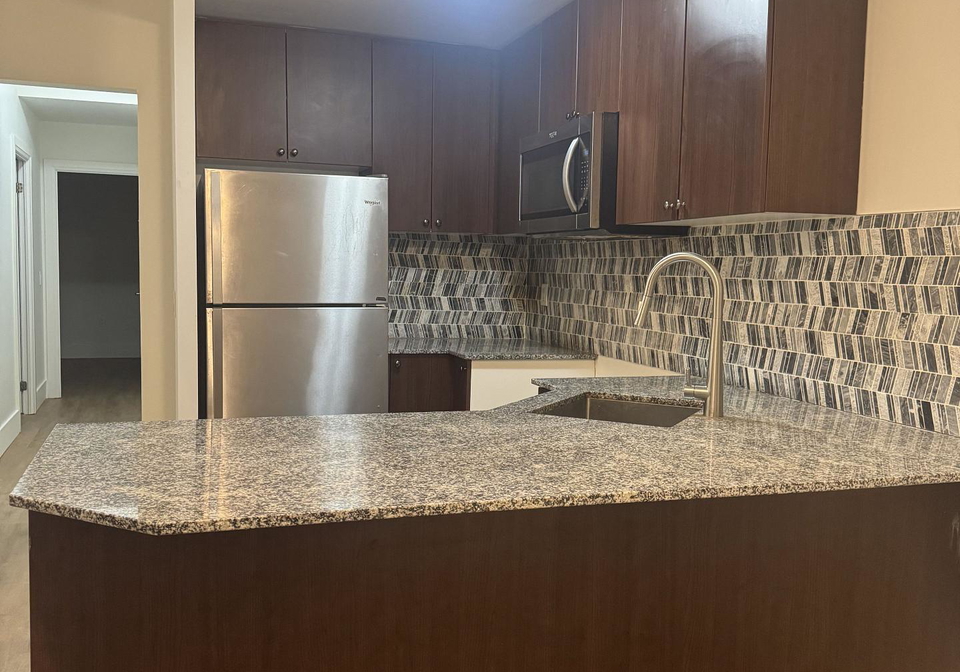 5289-hwy-7-street-e-vaughan-ontario-n13860190