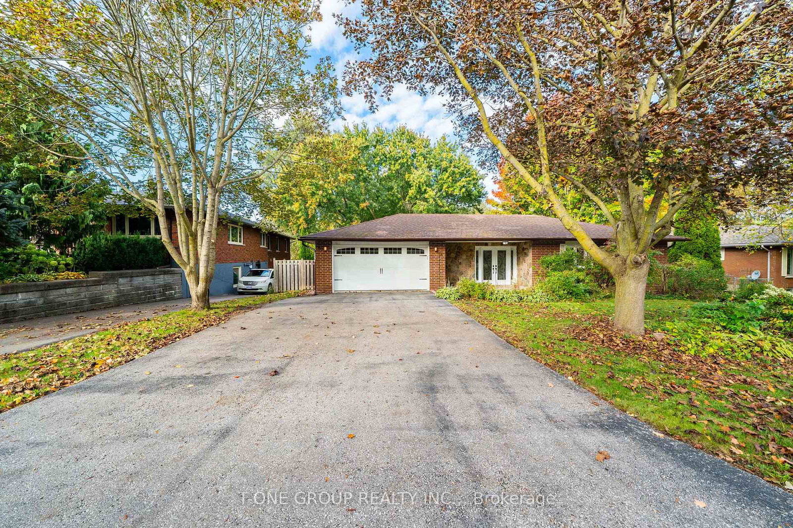 70-hamilton-drive-newmarket-ontario-n13860326