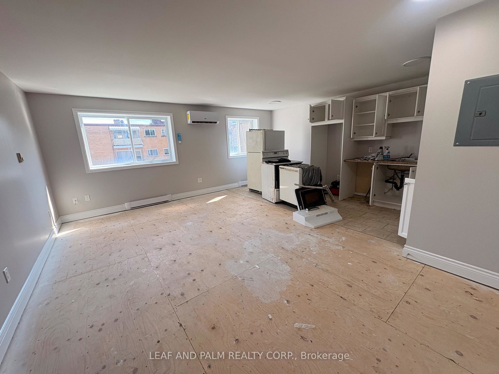 31-huron-heights-drive-newmarket-ontario-n13860698