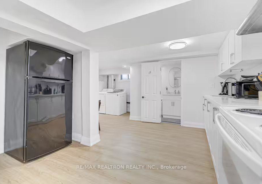 377-taylor-mills-drive-n-richmond-hill-ontario-n13861432
