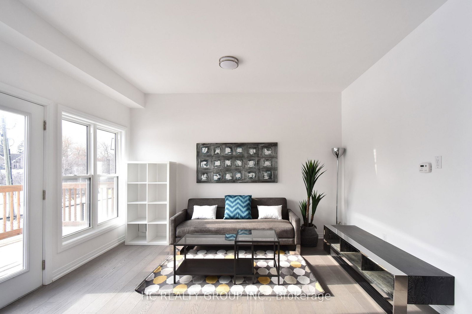 2-yans-way-markham-ontario-n13861614