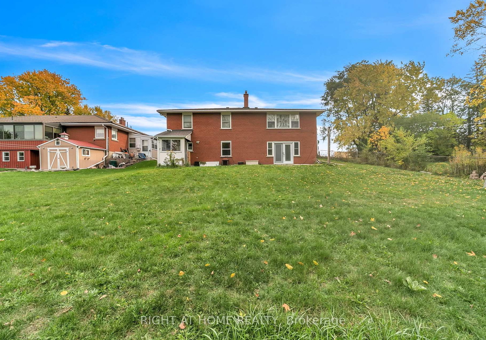 22-hamilton-drive-newmarket-ontario-n13862596