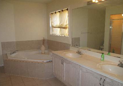 56-garland-crescent-richmond-hill-ontario-n1697911
