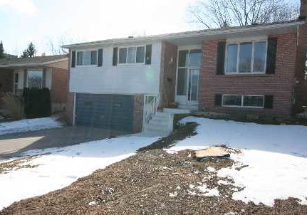 400-dixon-boulevard-newmarket-ontario-n2302307
