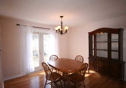 400-dixon-boulevard-newmarket-ontario-n2302307