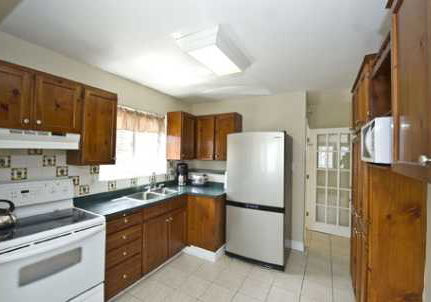 18-longford-drive-newmarket-ontario-n2340309