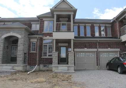 10-moores-court-markham-ontario-n2431553