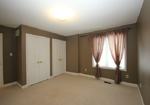 90-leitchcroft-crescent-markham-ontario-n2566636