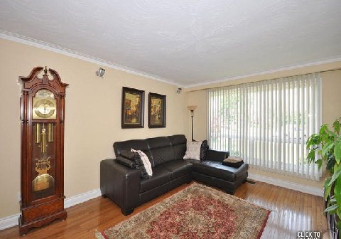 173-jeanne-drive-vaughan-ontario-n2943207