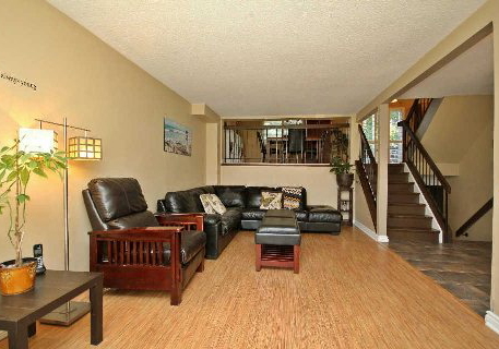 208-harrison-drive-newmarket-ontario-n3030751