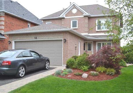 18-sandfield-drive-aurora-ontario-n3205860