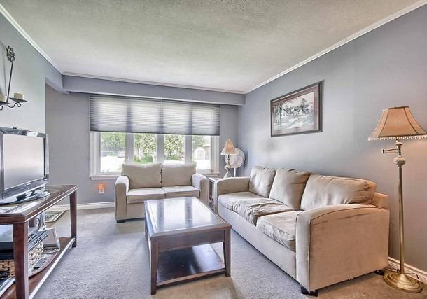 256-silverbirch-drive-newmarket-ontario-n3247811