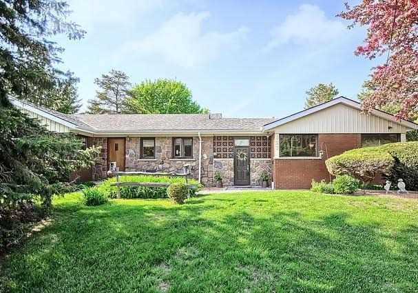 927-srigley-street-newmarket-ontario-n3503835