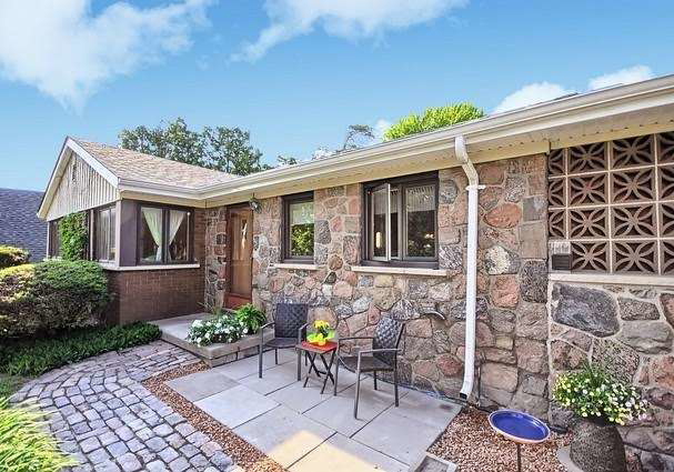 927-srigley-street-newmarket-ontario-n3503835