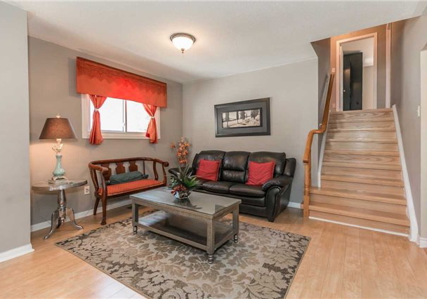 874-sparrow-road-newmarket-ontario-n3610777