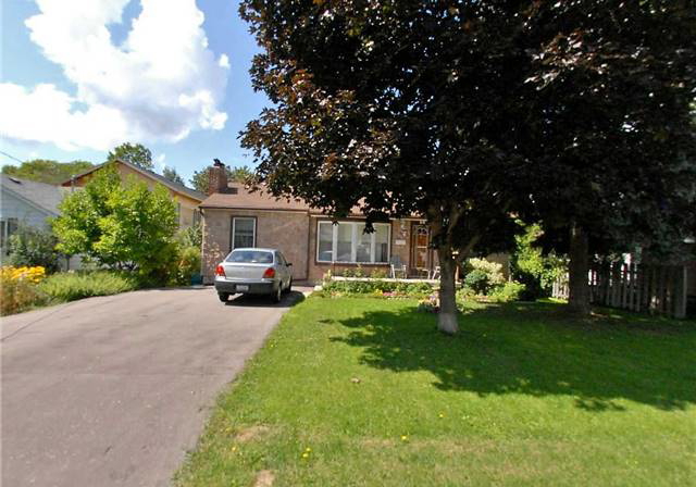 40-howard-road-newmarket-ontario-n3626304