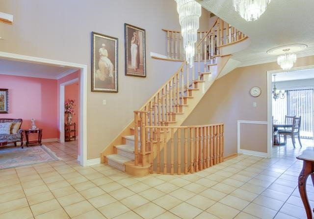 27-claudia-avenue-vaughan-ontario-n3736672