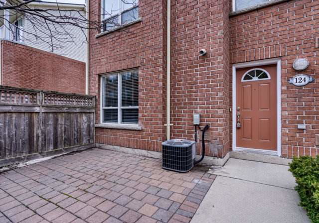 8-faithful-way-markham-ontario-n3778233