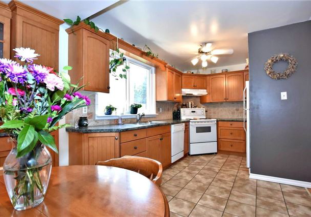 490-dixon-boulevard-newmarket-ontario-n3916756