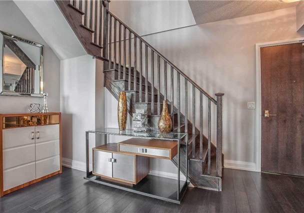 370-highway-7-e-avenue-richmond-hill-ontario-n4074652