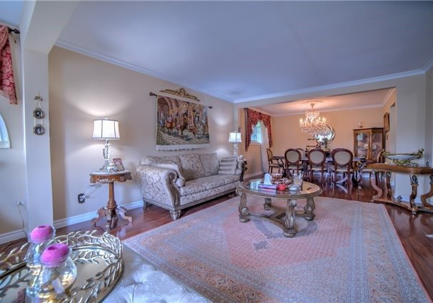 54-elgin-mills-road-w-richmond-hill-ontario-n4167950