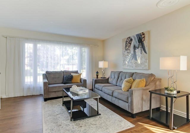 977-ferndale-crescent-newmarket-ontario-n4314545