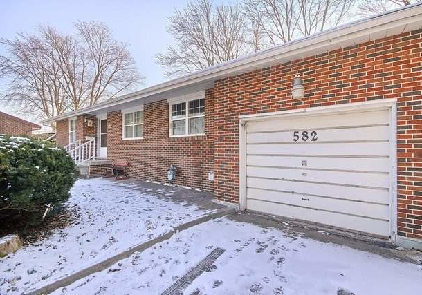 582-mulock-court-newmarket-ontario-n4319785