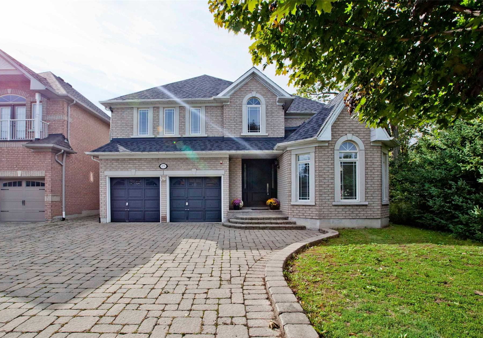 175-estate-garden-drive-richmond-hill-ontario-n4350488