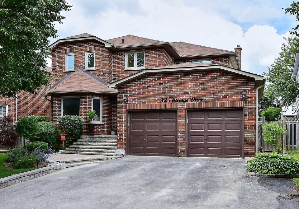 32-attridge-drive-aurora-ontario-n4504849