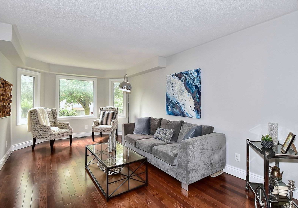 32-attridge-drive-aurora-ontario-n4504849