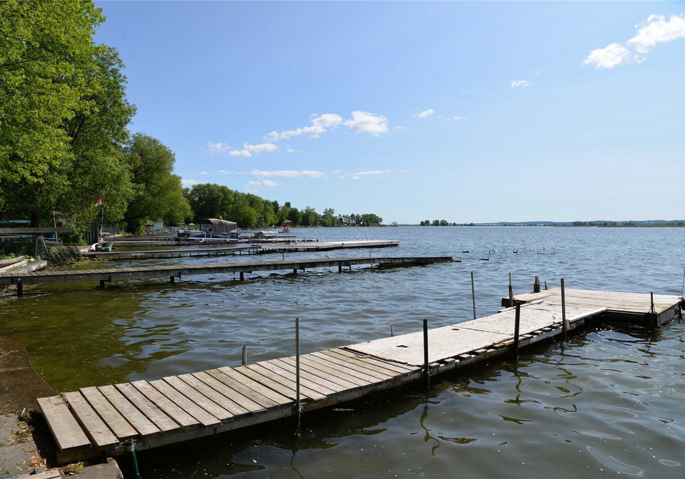 570-lake-drive-s-georgina-ontario-n4532477