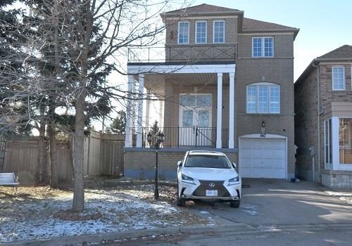 60-yellowood-circle-vaughan-ontario-n4670974