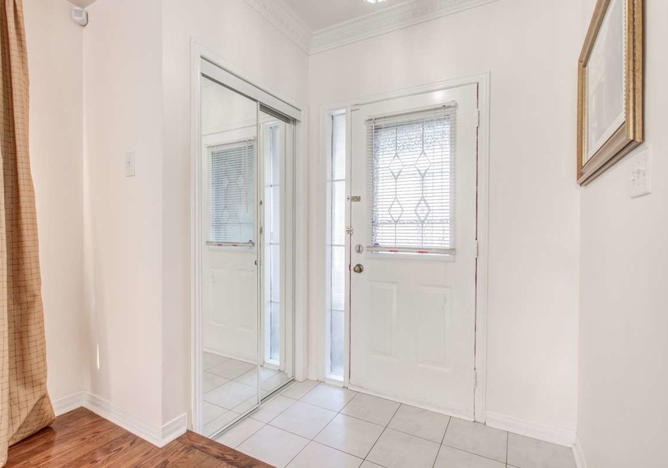 82-bellagio-crescent-vaughan-ontario-n4746608