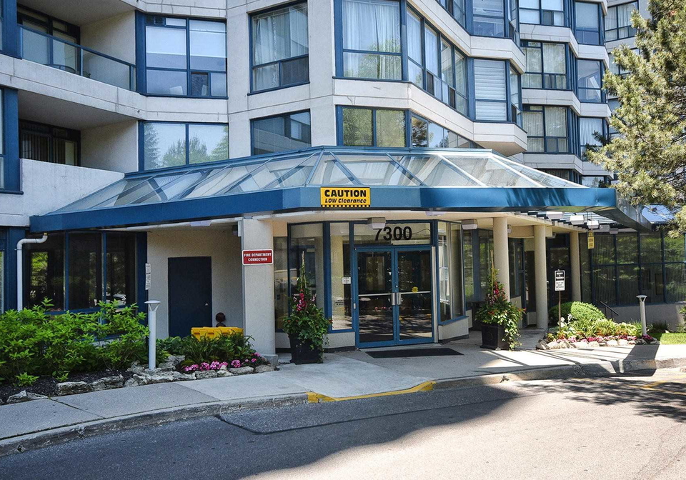 7300-yonge-street-w-vaughan-ontario-n4797812