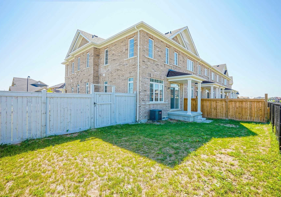 2-angela-street-bradford-west-gwillimbury-ontario-n4868820