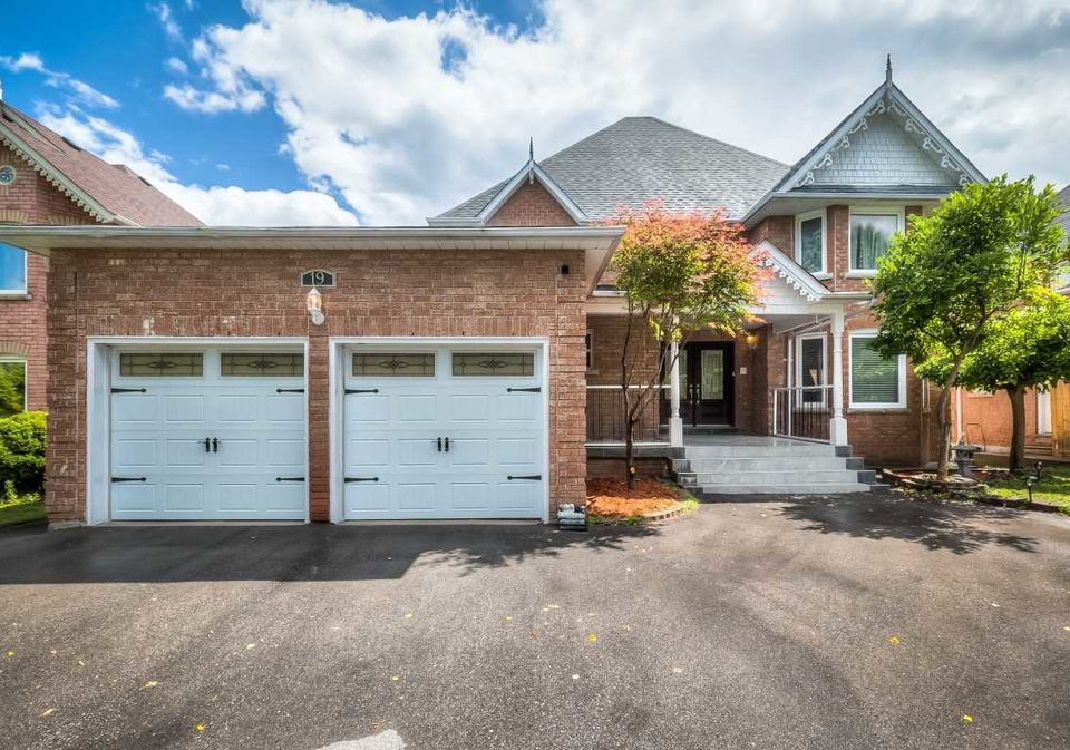 19-grovepark-street-richmond-hill-ontario-n4877968
