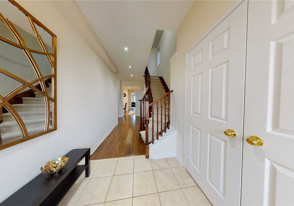 11-walter-sinclair-court-richmond-hill-ontario-n4935445