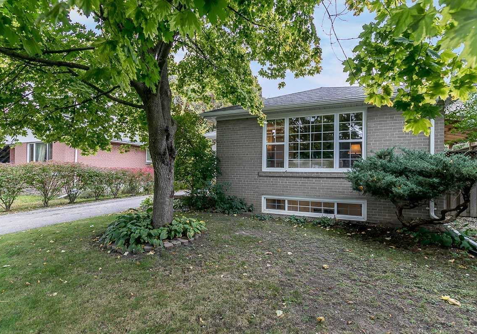 69-richardson-drive-aurora-ontario-n4937029
