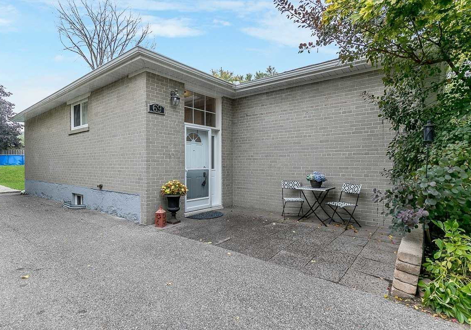 69-richardson-drive-aurora-ontario-n4937029