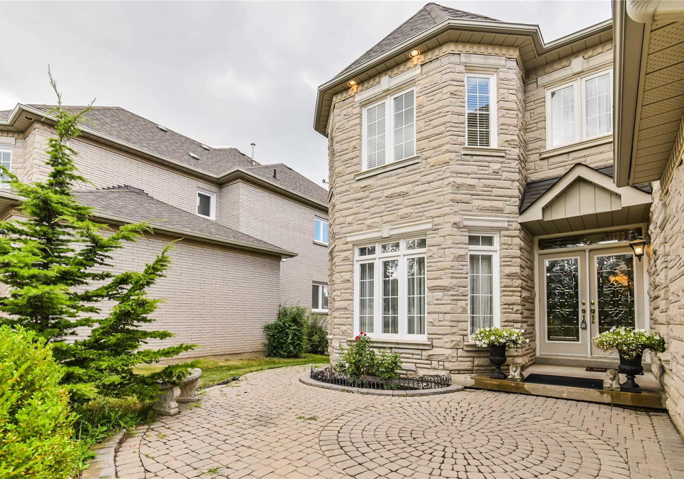 8-headford-avenue-richmond-hill-ontario-n4966612