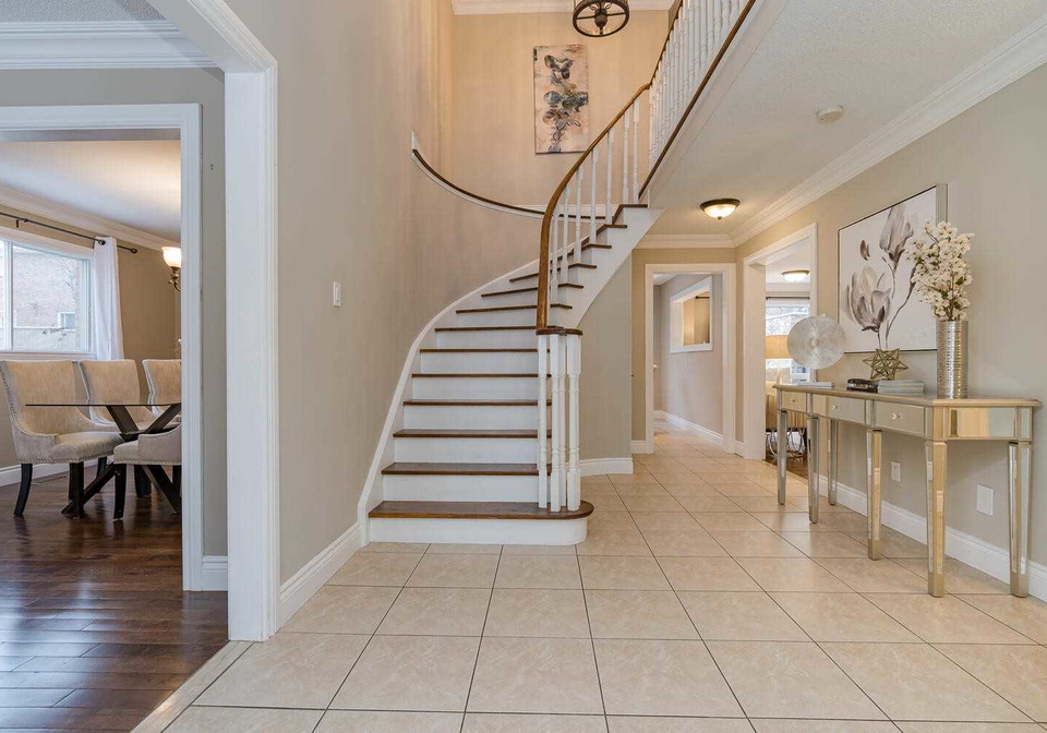 178-keffer-circle-newmarket-ontario-n5074095