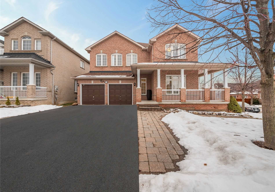 384-spruce-grove-crescent-newmarket-ontario-n5090568