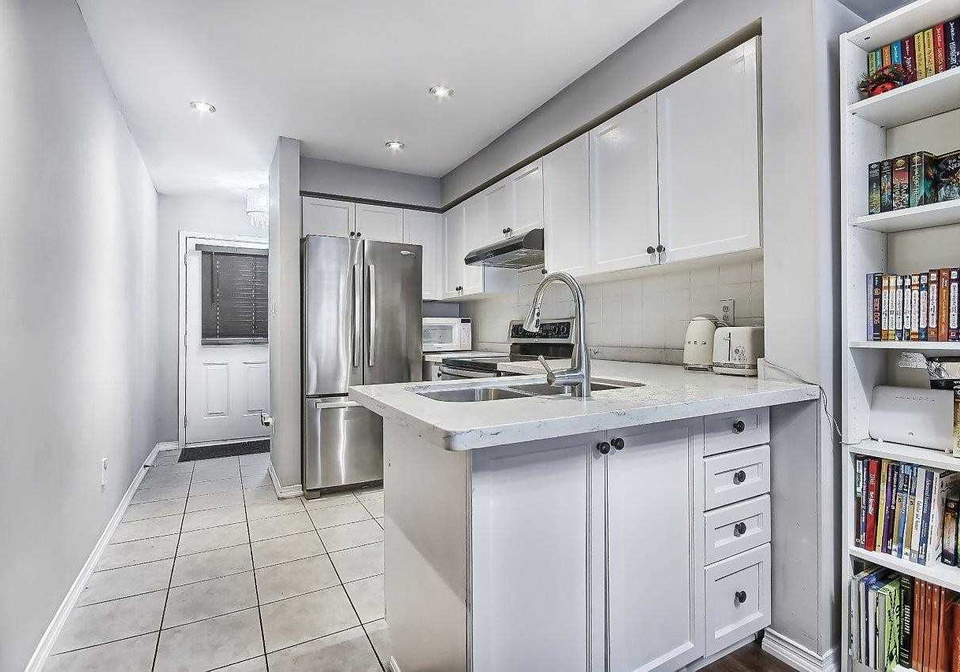 35-lodgeway-drive-vaughan-ontario-n5099394