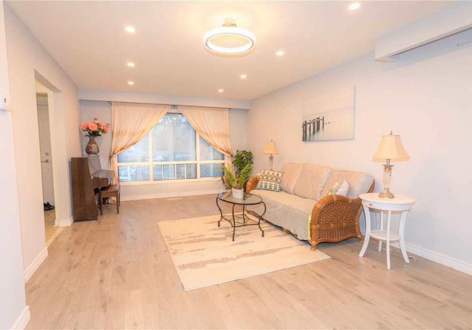 4-fordcombe-crescent-markham-ontario-n5110245