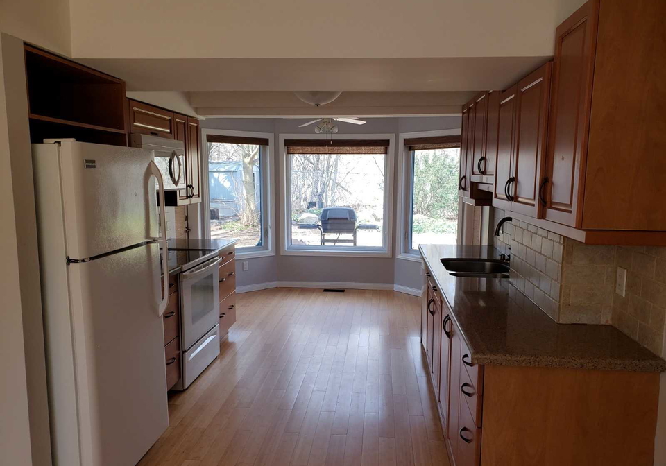 32-hill-drive-aurora-ontario-n5174635