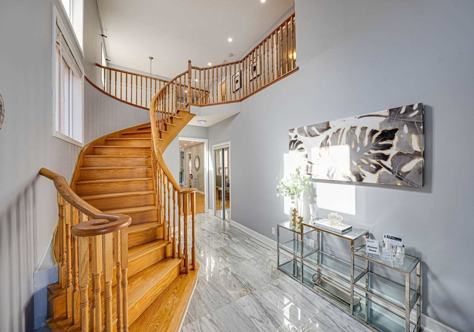 318-forest-run-boulevard-vaughan-ontario-n5179556
