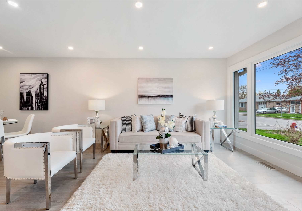 112-walter-avenue-newmarket-ontario-n5259016
