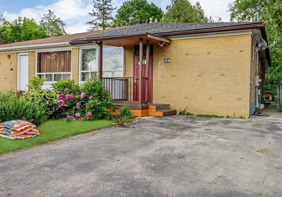 39-davis-road-aurora-ontario-n5275720